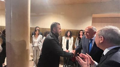 وزير الخارجية يقوم بزيارة الي بيت مصر بالمدينة الجامعية في باريس