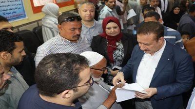 محافظ المنوفية يتفقد المشروعات التنموية بمركزي تلا و الشهداء