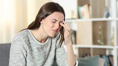 منها ارتفاع ضغط الدم...عوامل مسببة لإعتام عدسة العين