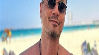 عباس أبو الحسن.. لمع في دور زعيم العصابة بفيلم مافيا مع السقا