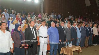محافظ كفر الشيخ يشهد حفل التخرج بالمدرسة الرسمية الدولية