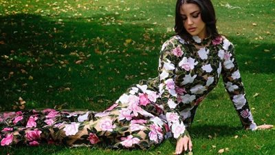 وسط الأشجار.. إطلالة مبهجة للفنانة درة عبر السوشيال ميديا.. صور