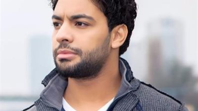 أحمد جمال يكشف تفاصيل الحادث الذي تعرض له على طريق الفيوم