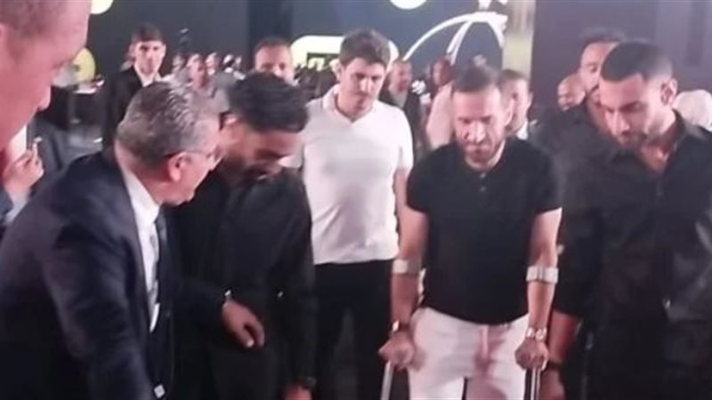 معلول يظهر فى احتفالية