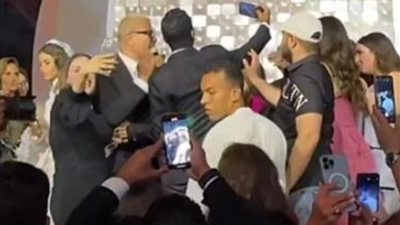 محمد شاهين عن أزمة الهضبه: 