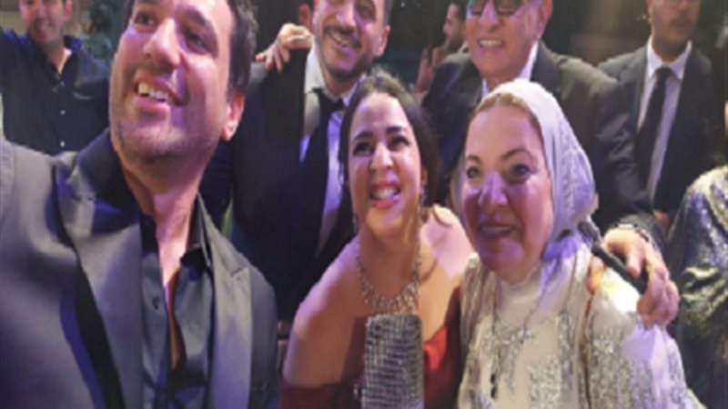 إيمي سمير غانم وحسن