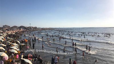 مليون ونصف مليون زائر برأس البر .. في ثالث أيام العيد