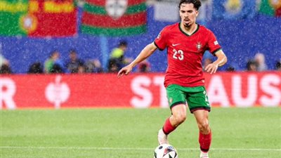 أرقام فيتينيا رجل مباراة البرتغال والتشيك