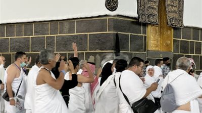الإفتاء توضح.. الجمع بين طواف الإفاضة والوداع