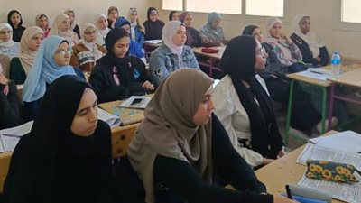 مدير تعليم القليوبية تتابع استمرار تنفيذ مجموعات الدعم بالمدارس