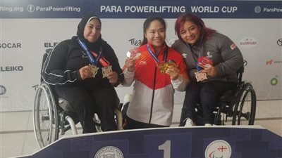 فاطمة محروس تحصد فضية مونديال رفع الأثقال وتتأهل لـ باريس 2024