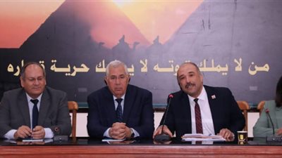 وزير الزراعة: أهمية التوسع في انتاج التقاوي المعتمدة