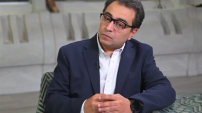 المهن السينمائية تنعى رحيل المخرج حسام النبوى