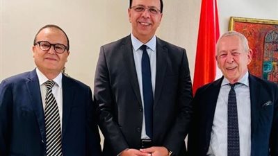 هيئة المعارض تبحث تنظيم معرض للشحن بمركز القاهرة الدولي