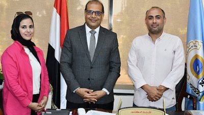 اسماء الاوائل ببرنامجي الترجمة الصينية والألمانية بالإسماعيلية