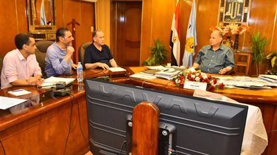 محافظ أسيوط يتابع إمتحانات الثانوية العامة وتقديم كافة سبل الدعم