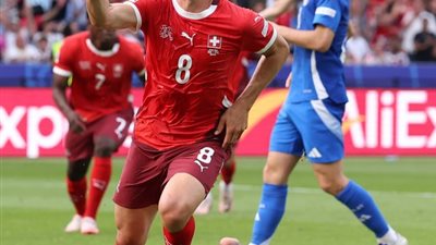 سويسرا ضد إيطاليا .. سويسرا تتقدم في الشوط الأول بهدف .. شاهد