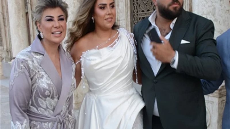 مفيدة شيحة وابنتها