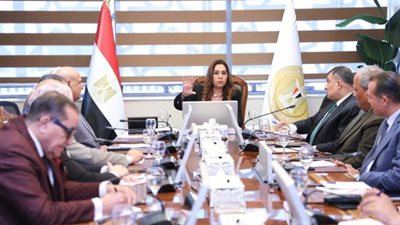 منال عوض تلتقى قيادات التنمية المحلية بعد أداء اليمين الدستورية