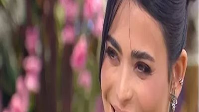 أسماء جلال تحسم حقيقة ارتباطها برجل الأعمال أحمد أبو هشيمة