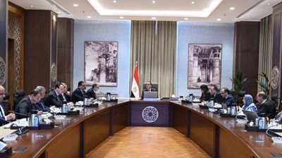 الأسعار وتخفيف الأحمال.. ملفات شائكة على طاولة الحكومة الجديدة