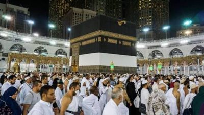 ماذا يقول الحجاج عند بداية الطواف؟المفتى يجيب