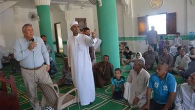 محافظ الوادي الجديد يتفقد تطوير شوارع الخارجة