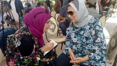 فاطمة عيد تصوت لهانى شاكر .. وتطالب بصندوق تبرعات للموسيقيين