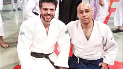 طارق صبري ينشر صورة له أثناء تدريبات الكاراتيه