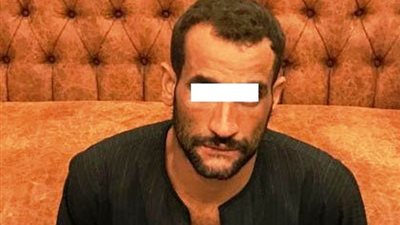 شرطة القاهرة الجديدة تنقذ حياة مواطن من الموت.. والسبب صادم بالصور