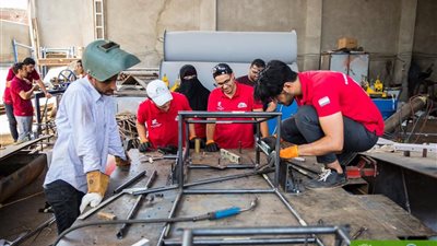 البحث العلمي وهندسة عين شمس يعلنا بدء مرحلة تصنيع السيارات الكهربائية