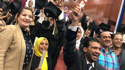 جامعة بنها تحتفل بتخريج أول دفعة من قسم الجغرافيا مدربة علي أحدث الأجهزة