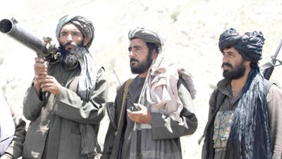مقتل ثلاثة من قادة طالبان بغارة جوية في أفغانستان