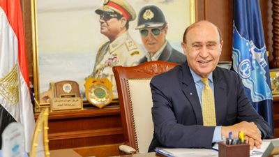 الفريق مميش: 38 % زيادة في الإيرادات الشهرية في ميناء شرق بورسعيد
