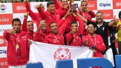منتخب مصر للأولمبياد الخاص يهدي ذهبية وكأس الهند للسيسي