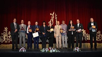 وزير الثقافة ورئيس الاوبرا يكرمان 9 من فناني ومبدعي الاسكندرية