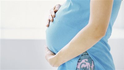تكتشف بالصدفة أنها حامل منذ 17 عاماً