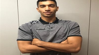 الاهلى والزمالك يتصارعان لضم نجم الشمس