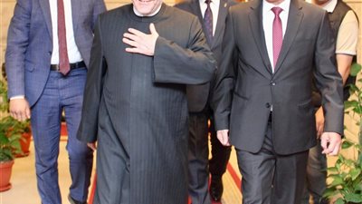 رئيس هيئة النيابة الإدارية يستقبل مفتي الجمهورية