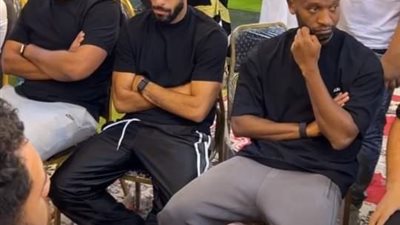 شاهد.. شيكابالا يقدم واجب العزاء لأسرة أحمد رفعت فى كفر الشيخ