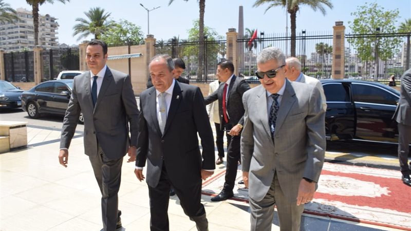 بوابة الجمهورية