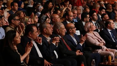 “الصحفيين” تكرم المهندس إبراهيم محلب رئيس الوزراء الأسبق لدورة في دعم الصحافة