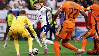 شاهد .. هدف واتكينز القاتل يصعد بإنجلترا لنهائى يورو 2024