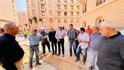 رئيس جهاز العاصمة الإدارية يتابع موقف تنفيذ المشروعات بـ جاردن سيتي الجديدة
