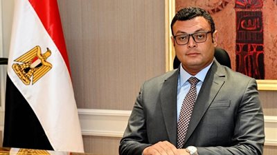 اليوم .. وزير الإسكان يتفقد مشروعات مدينتى دمياط والمنصورة