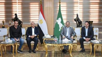 محافظ الشرقية يعقد إجتماعاً لمتابعة أعمال إنشاء مدرسة طحا المرج للغات