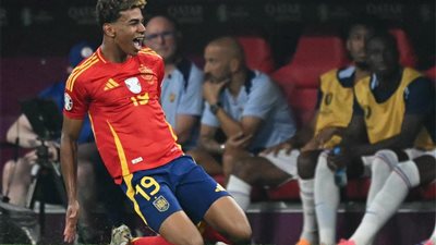بعد هدفه أمام فرنسا بيورو 2024.. لامين يامال يتخطى رقم بيليه