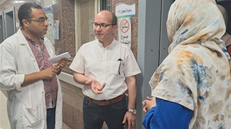 الأستاذ الدكتور حموده