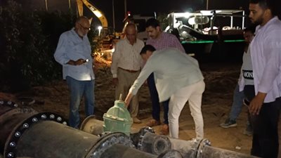 إسماعيل يتفقد مشروعات البنية التحتية بالعبور الجديدة
