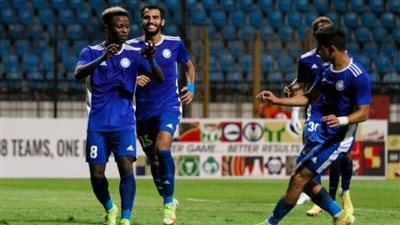 سموحة ينتزع 3 نقاط غالية من البنك الأهلي بثنائية في دوري نايل